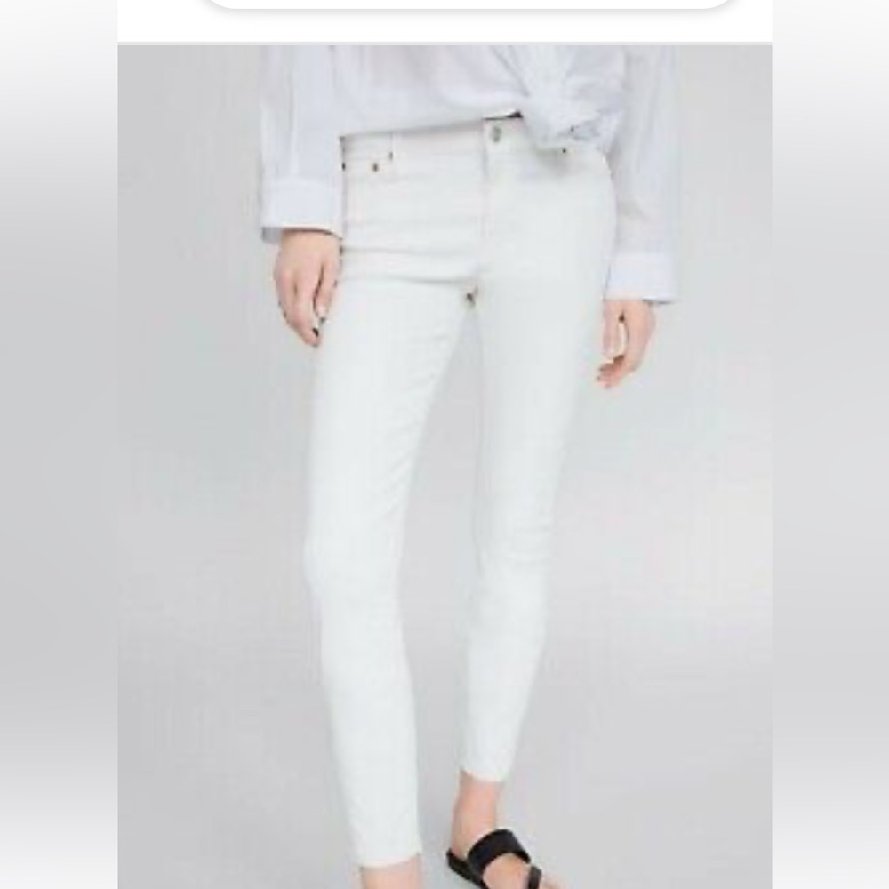 Zara White Denim Woman’s Skinny Jeans